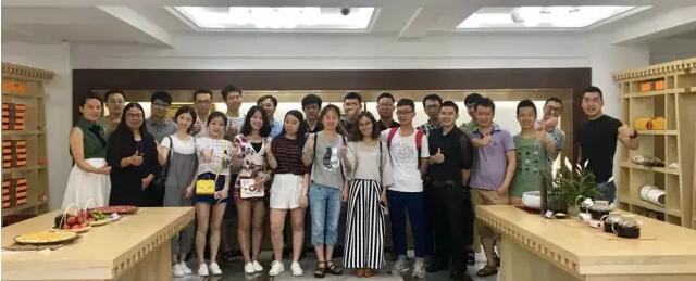 91免费看片软件优秀设计师的传统艺术生活美学体验之旅